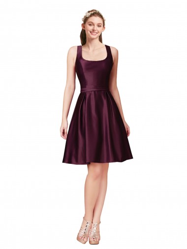 Affordable Classic Knee Length Satin Cocktail Prom Dress / Homecoming Dress with V Back and Bow Detail Canada