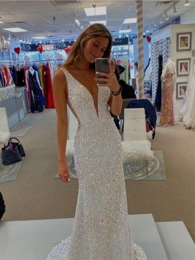 Affordable V-Neck Sleeveless Long Velvet Sequin Prom Dress with Sweep Train Canada